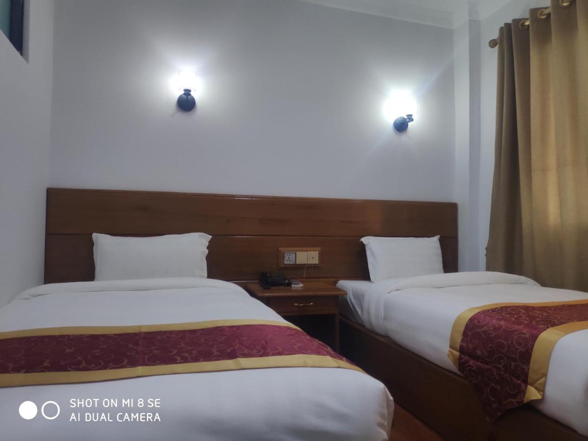 Mandalar May One Hotel Mandalay Eksteriør billede